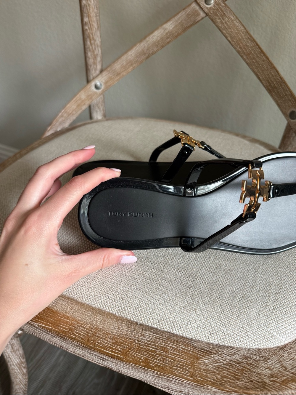 Tory Burch Roxanne Jelly Thong Sandal - Picture 4 of 5